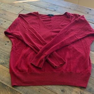 GAP Women's Deep Red V-Neck Sweater